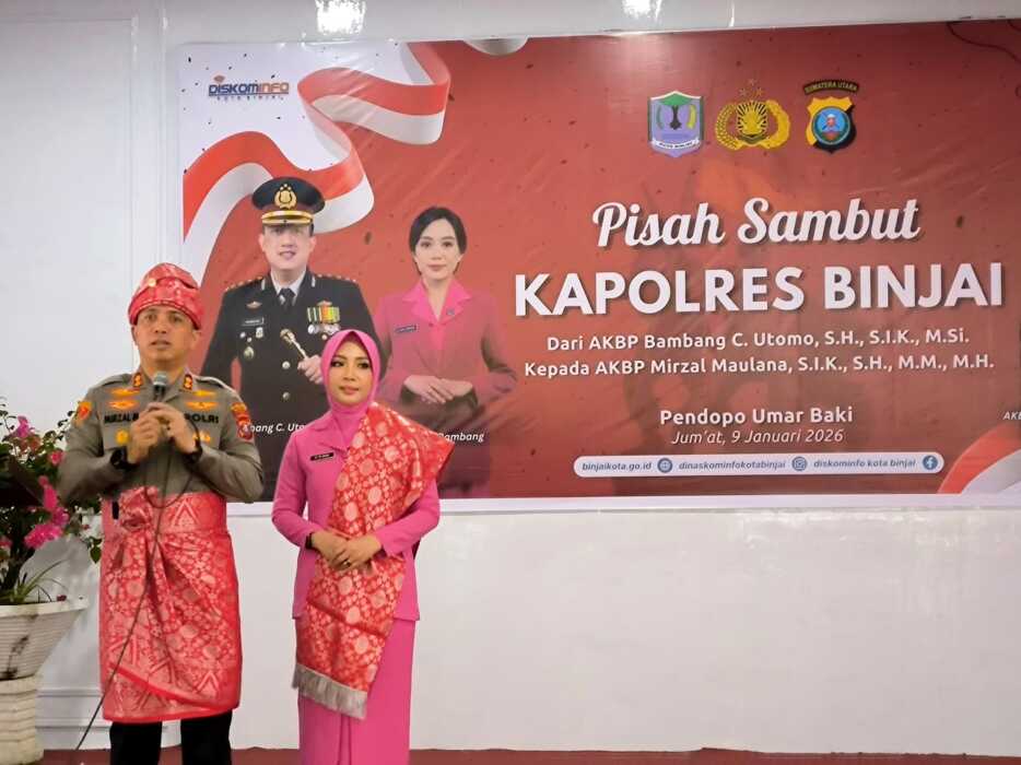 SAMBUTAN: Kapolres Binjai AKBP Mirzal Maulana saat menyampaikan kata sambutan di Pendopo Umar Baki, Jumat (9/1). (Teddy Akbari/Sumut Pos)
