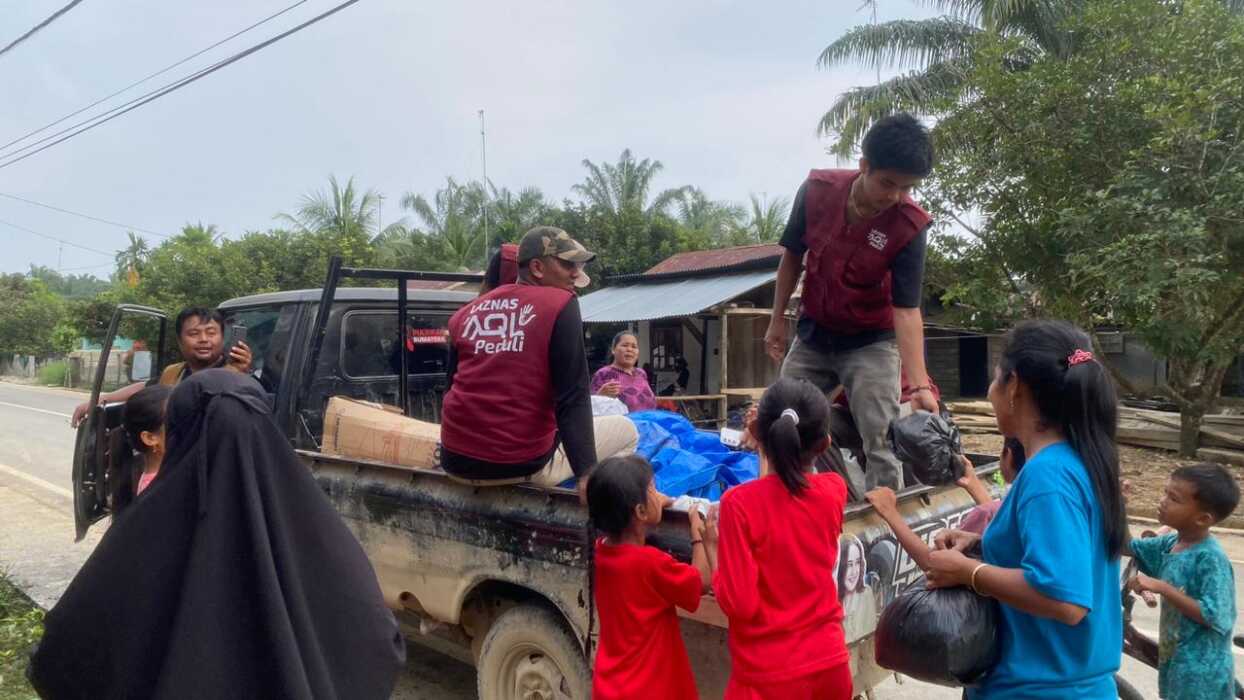 Laznas AQL Salurkan Bantuan Sandang ke Dua Dusun Terpencil di Aceh Tamiang