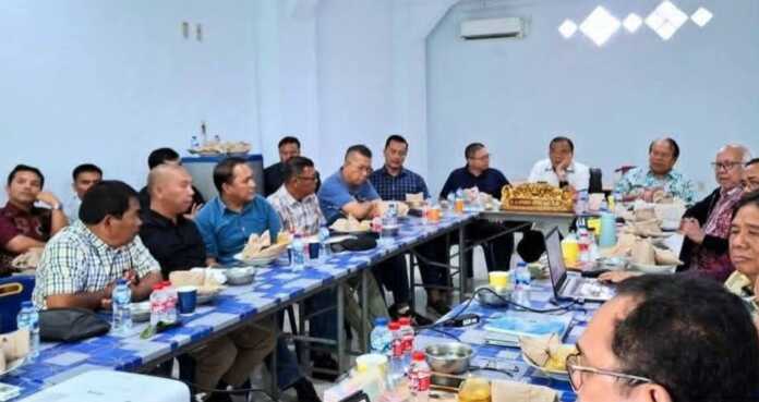 MITIGASI: Pemkab Karo dan Cendikiawan menggelar diskusi untuk mengatasi bencana