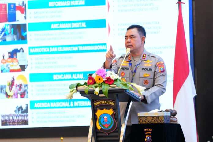 RAPIM: Kapolda Sumut Irjen Pol Whisnu Hermawan Februanto dalam Rapim Tahun 2026, di Mapolda Sumut. Istimewa/Sumut Pos