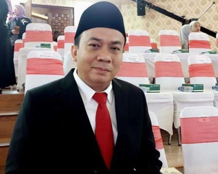 Pimpinan DPRD Kota Medan, H. Zulkarnaen SKM.