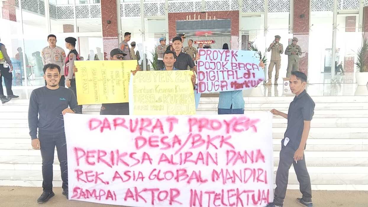 Unjuk Rasa Dugaan Penyimpangan BKK Pojok Baca Digital di Batubara, Mahasiswa dan Pemuda Ajukan Tujuh Tuntutan