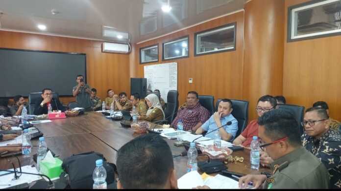 RDP: Rapat Dengar Pendapat (RDP) digelar Komisi IV DPRD Medan bersama pihak PT Sumo di Gedung DPRD Medan, Selasa (10/2/2026).