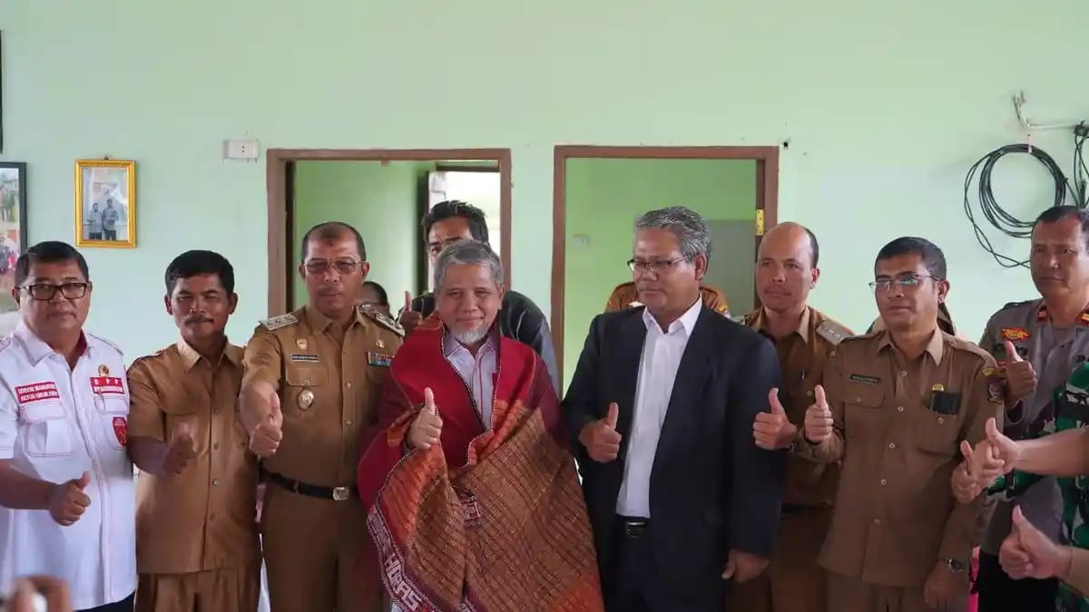 Gelar Reses di Toba, Senator M Nuh Dengar Curhatan Warga Soal Potensi Pariwisata