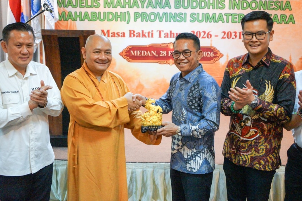 HADIRI: Wakil Wali Kota Medan H. Zakiyuddin Harahap saat menghadiri acara pelantikan Mahabudhi Provinsi Sumut, Sabtu (28/2/2026).