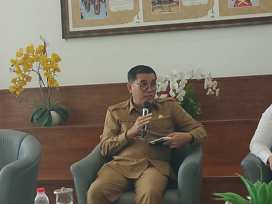 Kepala Dinas Koperasi dan Usaha Kecil Menengah (UKM) Provinsi Sumatera Utara, Naslindo Sirait