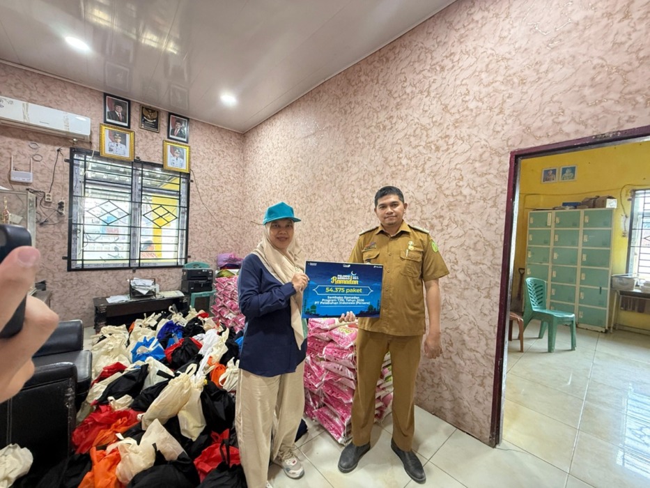 Pelindo Regional 1 Salurkan 5.815 Paket Sembako