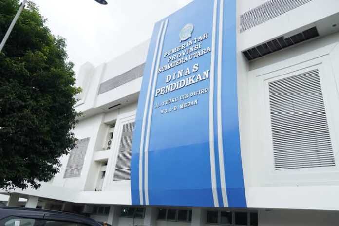 Kantor Dinas Pendidikan Sumut.