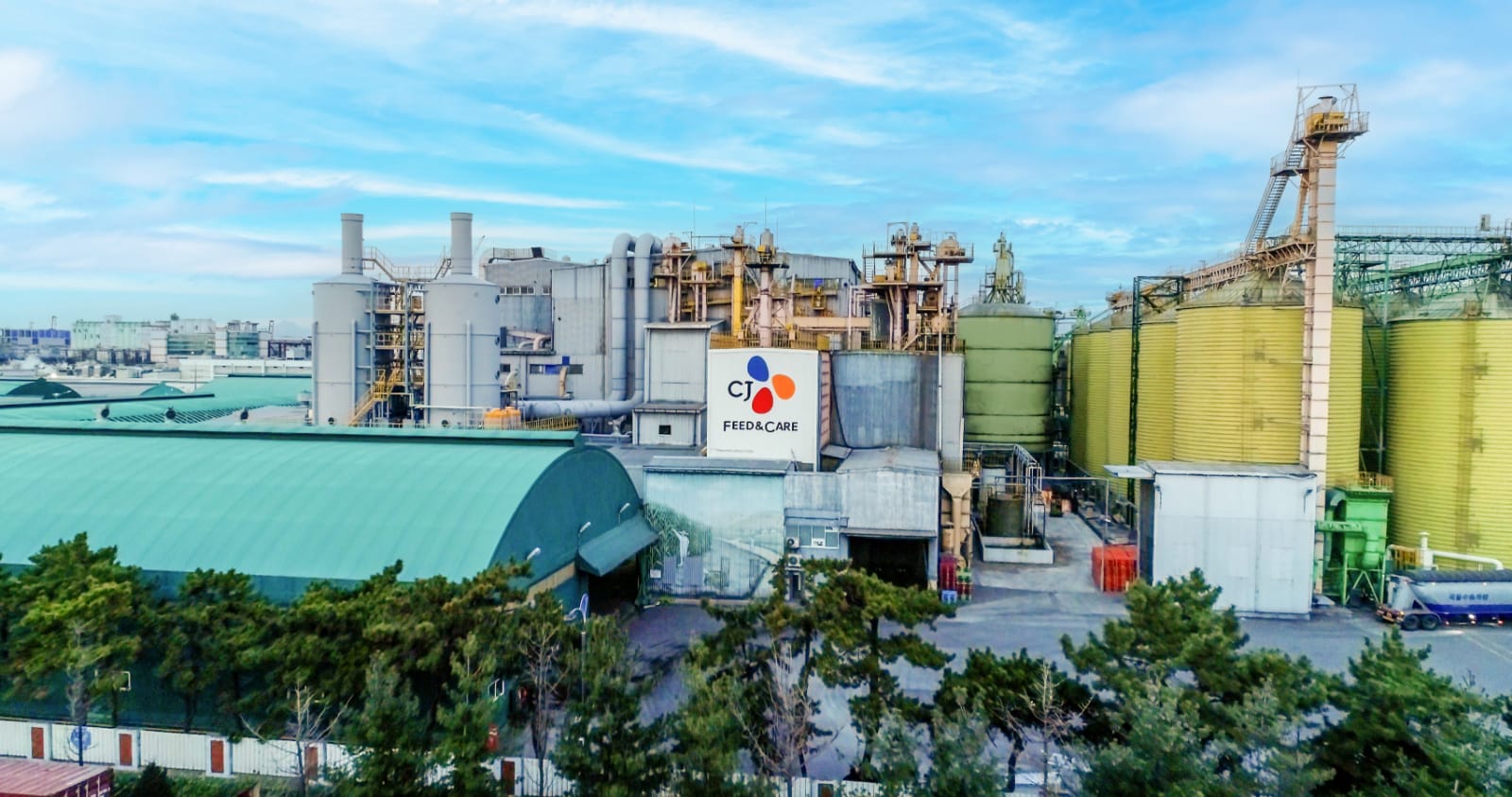Perkuat Dominasi di Asia, De Heus Resmi Akuisisi CJ Feed & Care