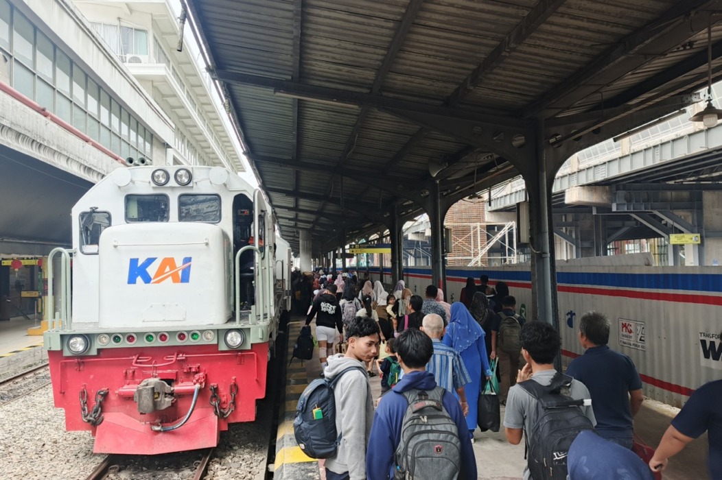 Kereta Api Jadi Solusi Transportasi Hemat Energi dan Rendah Emisi