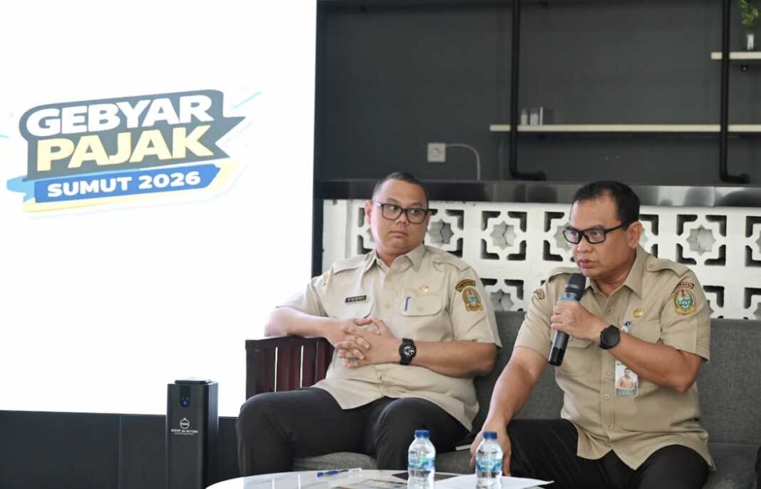 KETERANGAN: Kepala Bapenda Sumut Sutan Tolang Lubis memberikan keterangan kepada wartawan, Senin (20/4/2026). (Foto : Dinas Komunikasi dan Informatika Provinsi Sumut)