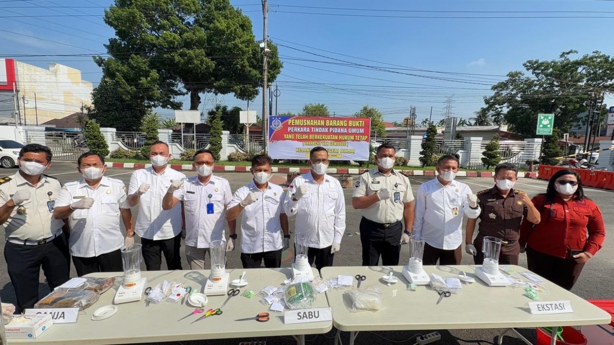 Kejari Binjai Musnahkan 1 Kg Sabu Milik Eks Polisi, 41 Perkara Inkrah Dieksekusi