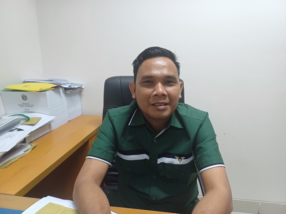 Anggota Komisi B DPRD Sumut, Muniruddin Ritonga. (Markus Pasaribu/Sumut Pos)