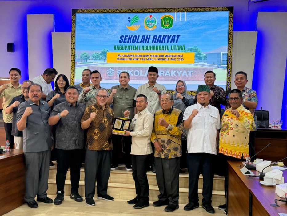 KUNKER: Komisi A DPRD Sumatera Utara melakukan kunjungan kerja (Kunker) ke Pemerintah Kabupaten Labuhanbatu Utara (Labura), Kamis (30/4/2026), guna memediasi pelepasan lahan eks Hak Guna Usaha (HGU) milik PTPN IV di Aek Kanopan.