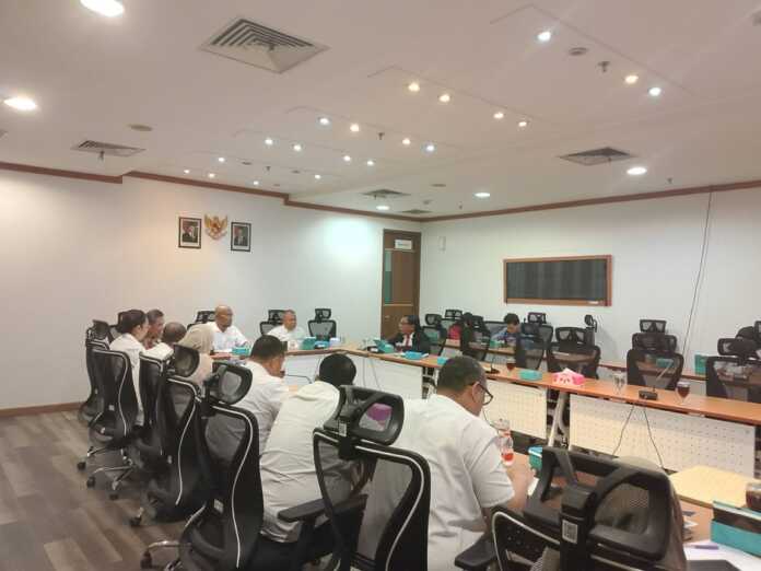 RDP: RDP Komisi C DPRD Sumut bersama Bapenda Sumut di Ruang Komisi C DPRD Sumut, Rabu (13/5/2026).(Foto : Ihsan Syahreza) RDP: RDP Komisi C DPRD Sumut bersama Bapenda Sumut di Ruang Komisi C DPRD Sumut, Rabu (13/5/2026).(Foto : Ihsan Syahreza)