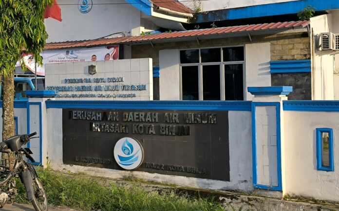 Kantor PDAM Tirtasari di Jalan Mongonsidi, Binjai.(Teddy Akbari/Sumut Pos)