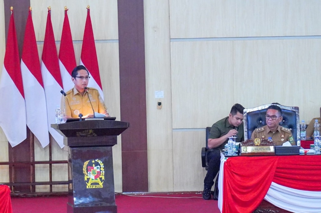 Wali Kota Medan, Rico Tri Putra Bayu Waas, menegaskan seluruh jajaran Pemerintah Kota Medan harus bergerak cepat menindaklanjuti hasil reses DPRD Kota Medan sebagai bentuk keseriusan pemerintah dalam menyerap dan merealisasikan aspirasi masyarakat.