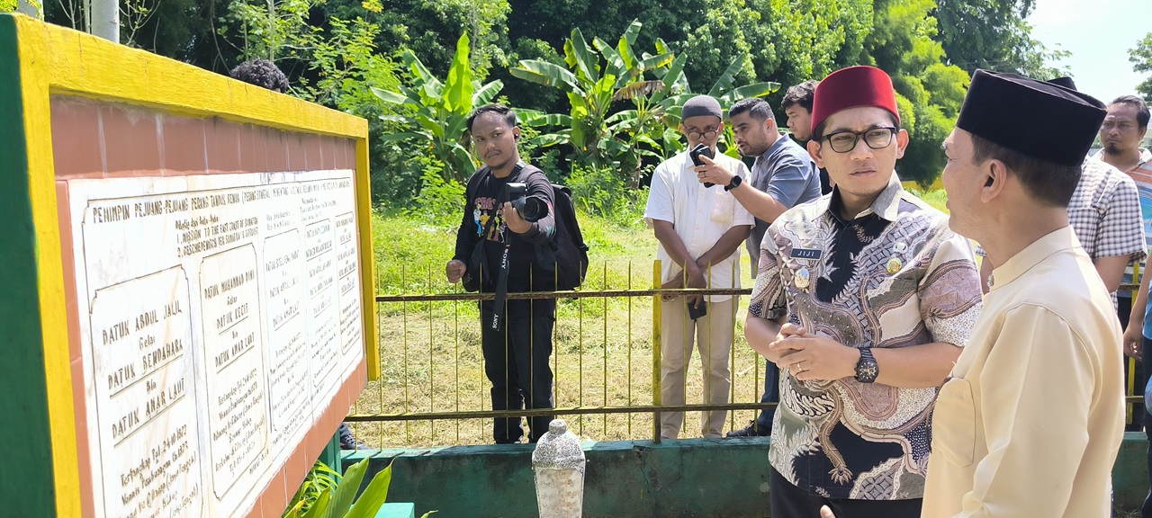 Wawako Jiji Ziarah ke Makam Kedatukan Sunggal, Binjai Layak Disebut Kota Pahlawan