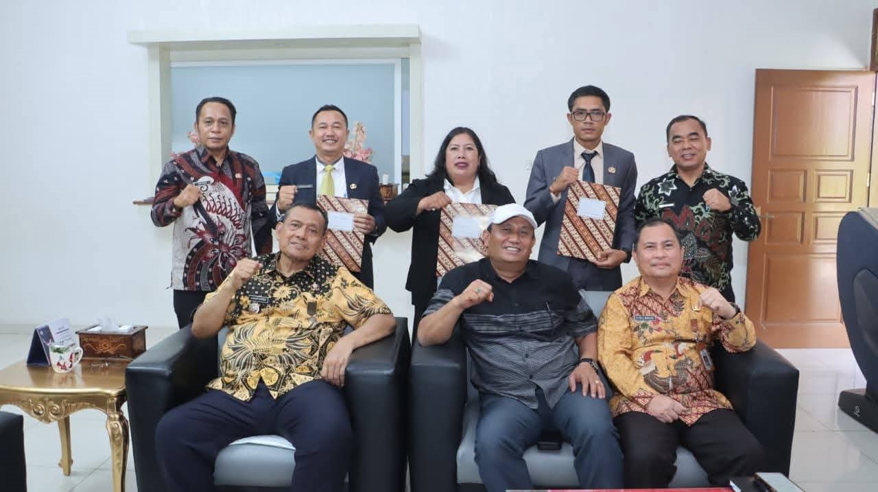 Bupati Dairi Tunjuk Tiga Plt Kepala Sekolah