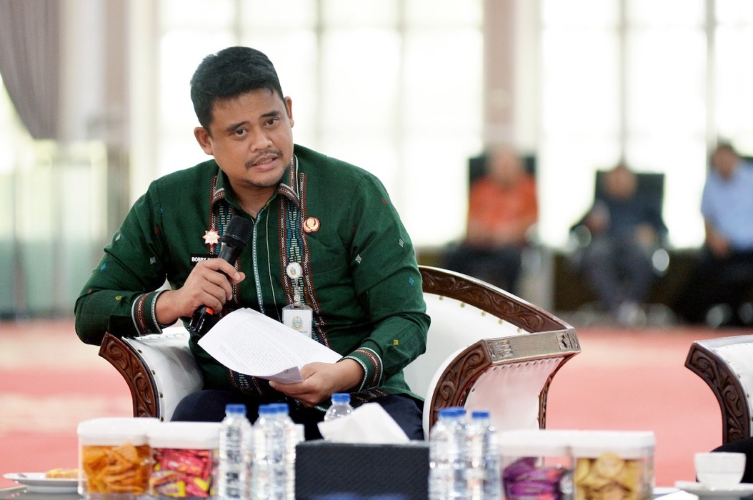 HAPUS PUNGLI: Gubernur Sumatera Utara (Gubsu) M Bobby Afif Nasution berkomitmen kuat untuk menghapuskan pungutan liar (pungli) di tempat Wisata. Saat ini yang menjadi concern Bobby Nasution yaitu persoalan retribusi di kawasan pemandian air panas Desa Daulu dan Semangat Gunung, Kabupaten Karo.(Dok : Kominfo Sumut)