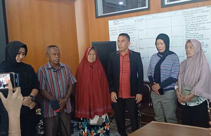 Pabrik Kecap NYATAKAN: Warga di Jalan Bono Lingkungan 9, Glugur Darat 1, Medan Timur menyatakan tidak keberatan atas keberadaan pabrik kecap di lingkungan mereka.