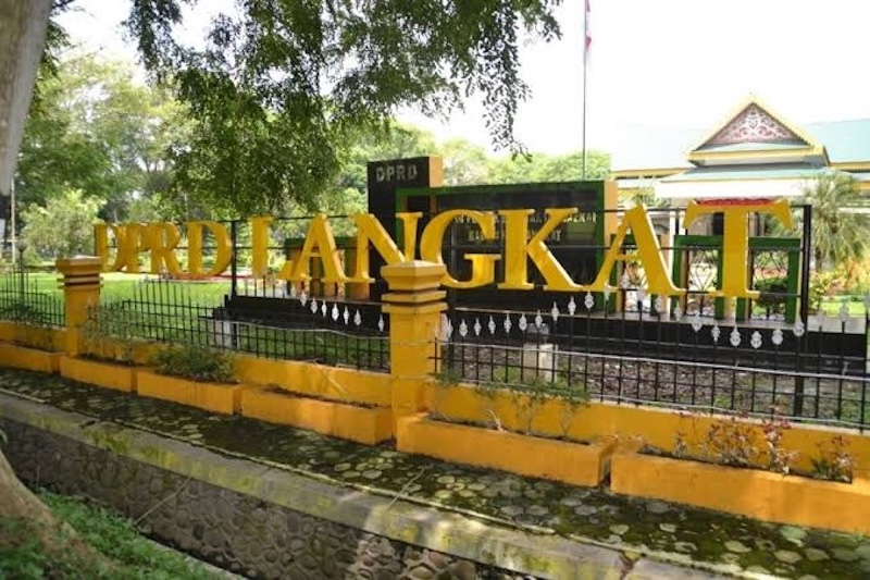 Kantor DPRD Langkat di Stabat. (Teddy Akbari/Sumut Pos)