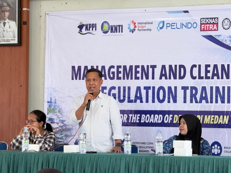 TUNJUKKAN KOMITMEN:Pelabuhan Indonesia (Persero) Regional 1 menunjukkan komitmen dalam mendukung peningkatan kualitas hidup masyarakat di kawasan pesisir.//(Dok : Pelindo Regional 1)