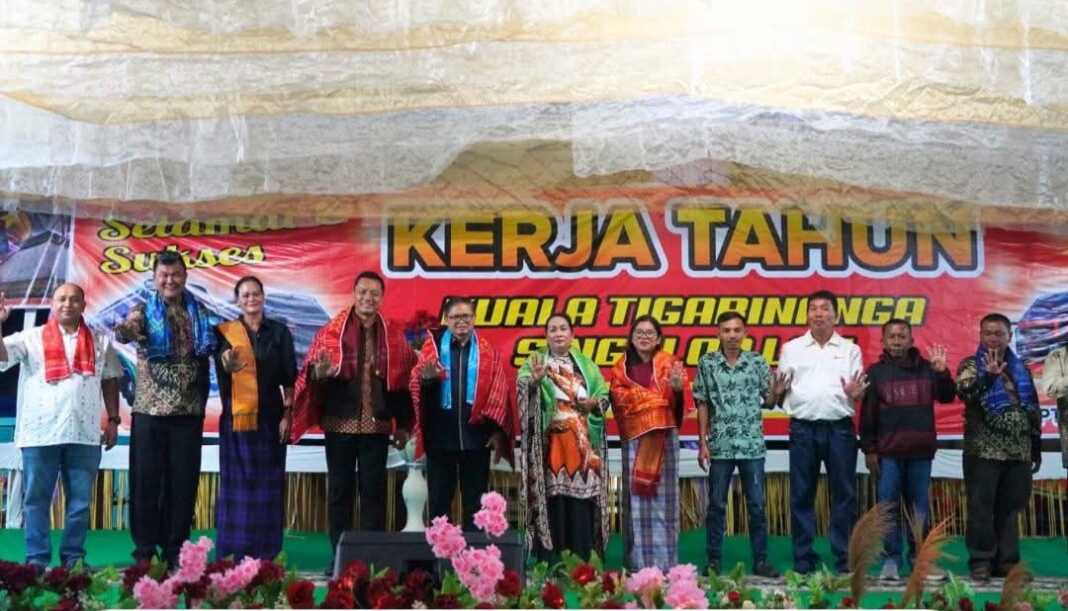 DUKUNG: Wakil Bupati mendukung kerja tahun untuk mekestarikan budaya. (Diskominfo Karo/Sumut Pos)