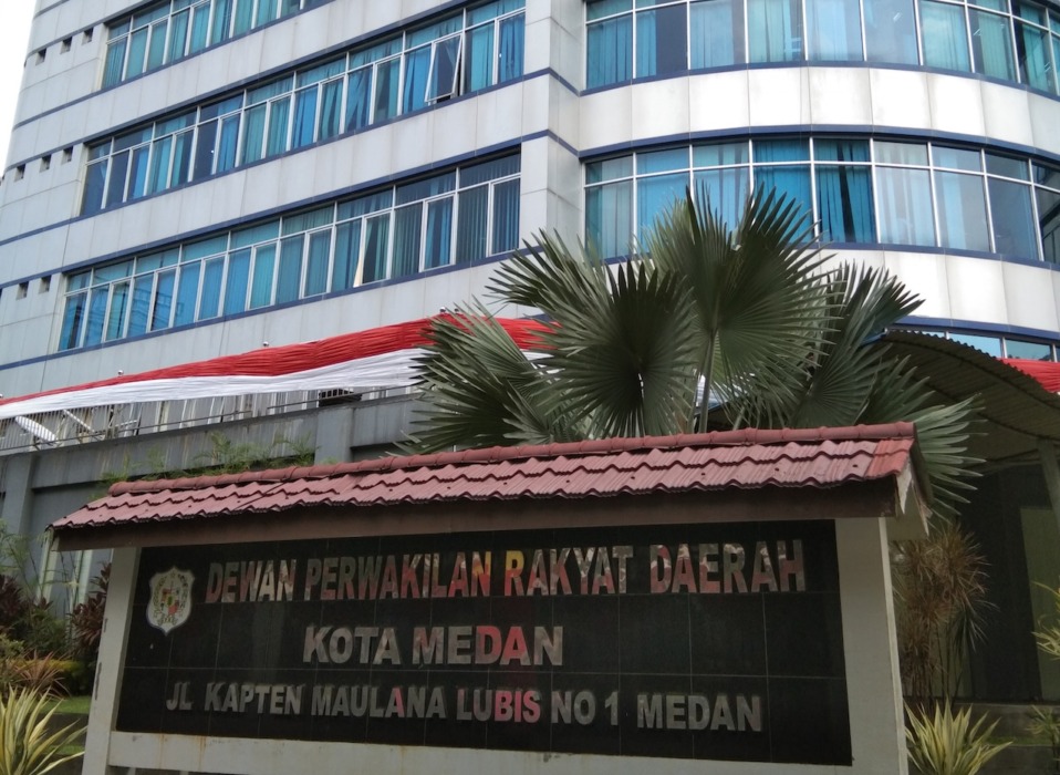 Gedung DPRD Kota Medan, Jalan Kapten Maulana Lubis No.1, Medan Petisah. (Markus Pasaribu/Sumut Pos)