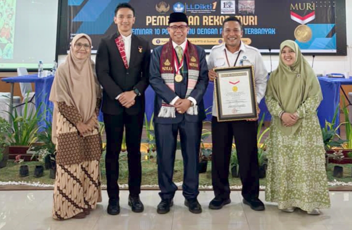 UM TAPSEL: Dari kanan Dr. Darliana Sormin, M.A, Ahmad Subhan, S.E, Prof. Dr. Ir. Bilter Sirait, M.S, Triyono dan Dr. Muhsana Pasaribu, M.A. (Istimewa/Sumut Pos)