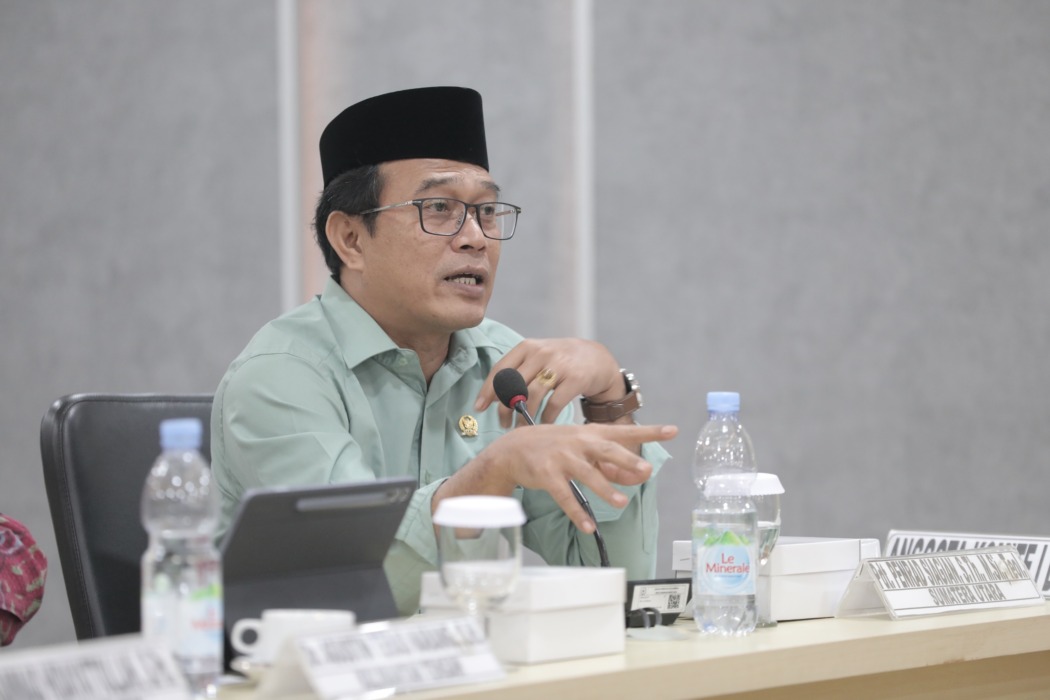 Pdt. Penrad Siagian