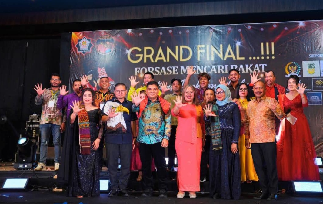 FESTIVAL: Wakil Bupati Karo Komando Tarigan menghadiri festival perkolong kolong dan pelantikan pengurus Forsase di Balai Zeqita, Jalan Jamin Ginting, Lau Cih, Kecamatan Medan Tuntungan, Jumat (24/7).
