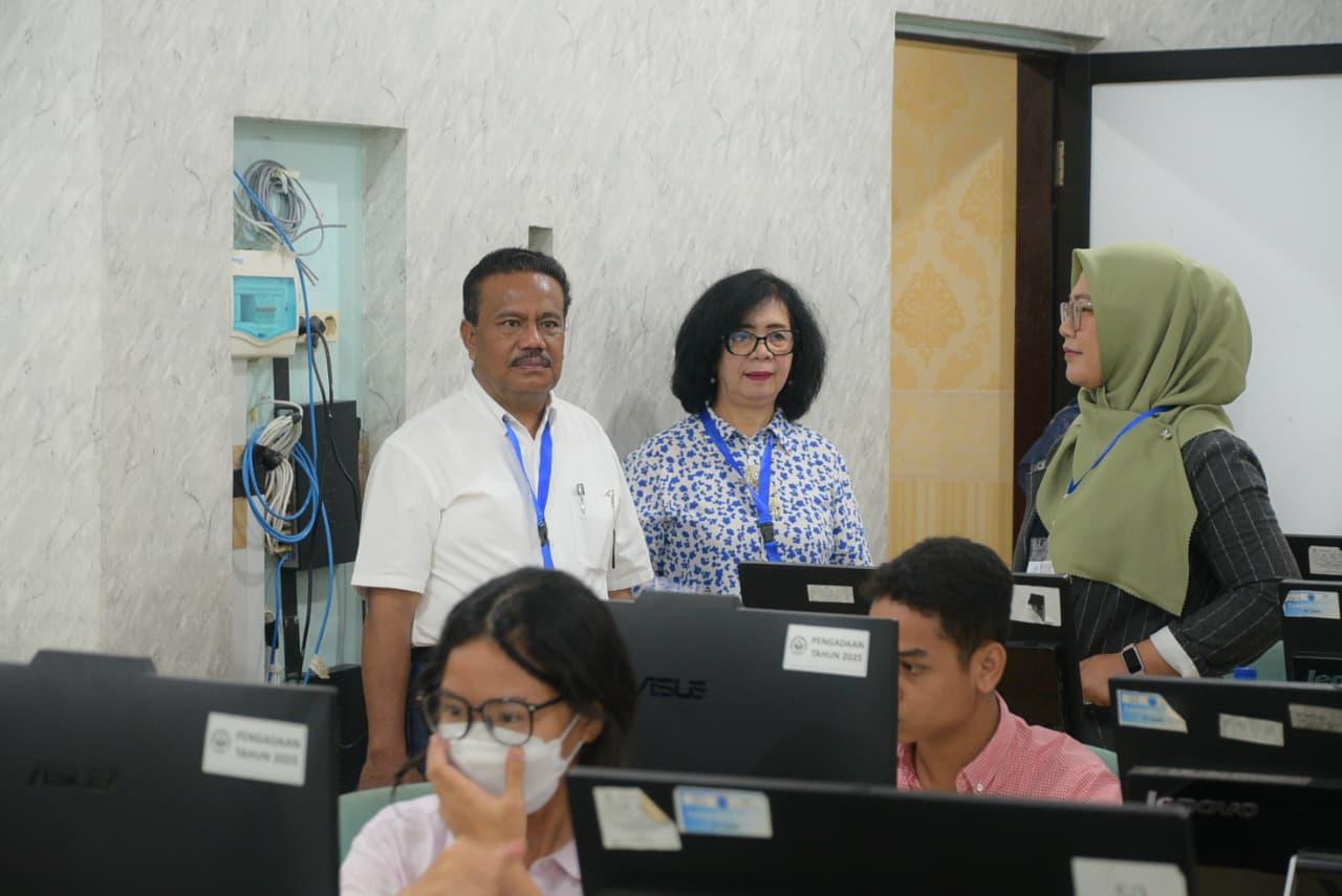 Tinjau UTBK Mandiri 2026, Rektor Unimed Jamin Seleksi Transparan