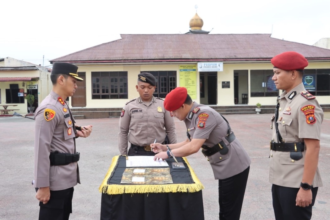 Empat Pejabat Utama Polres Dairi Berganti
