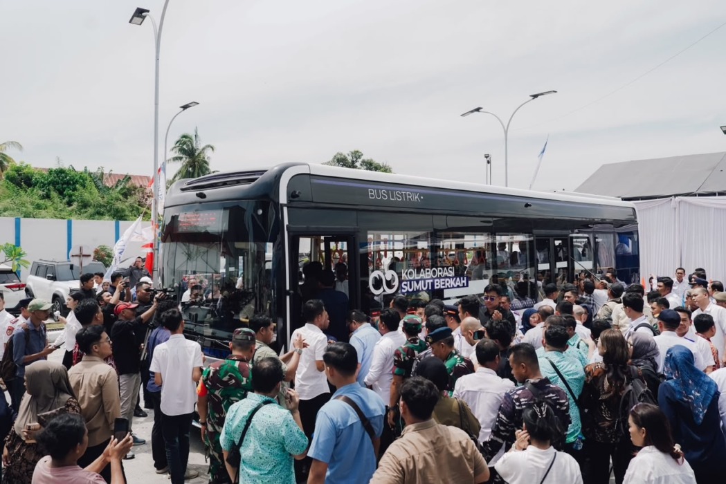 PELUNCURAN: BRT Mebidang resmi diluncurkan dan mulai diuji coba di Terminal Lubukpakam, Kamis (20/8). Kehadiran layanan ini memperkuat konektivitas transportasi publik antara Medan, Binjai, dan Deliserdang.