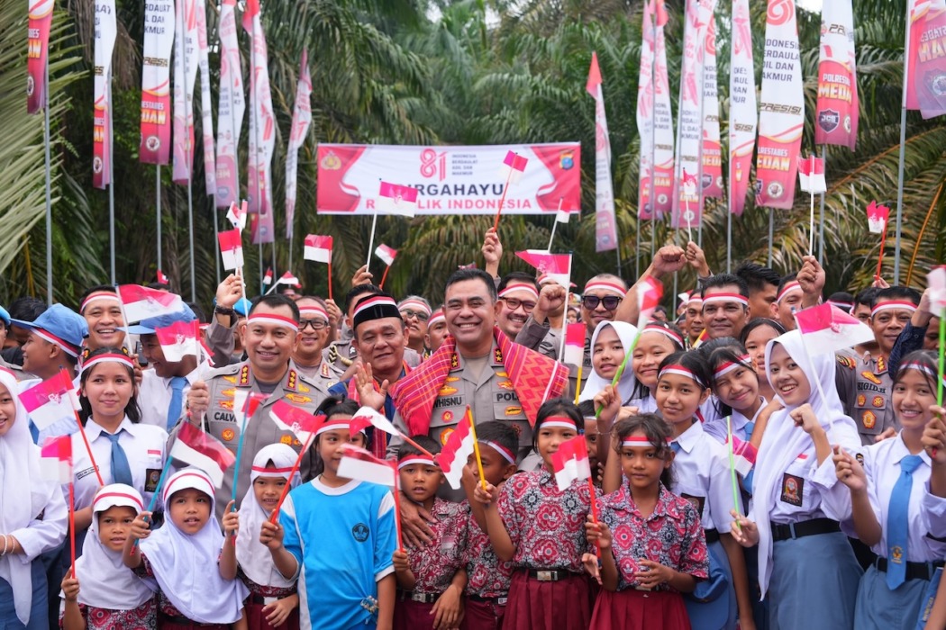 PERESMIAN: Jembatan Merah Putih Presisi saat diresmikan, di Kecamatan Kutalimbaru, Kabupaten Deliserdang, kemarin. (Istimewa/Sumut Pos)
