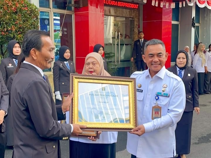 Pemko Binjai Sabet Dua Penghargaan Kementerian Hukum