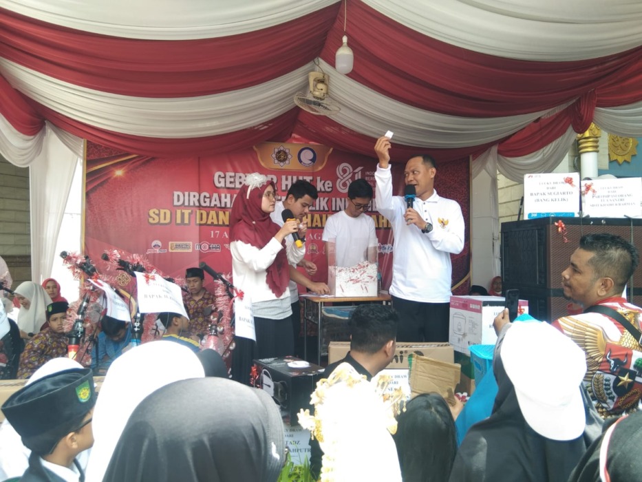 Kolaborasi Solid, SDIT-SMP IT Khairur Rahman Sukses Gelar Gebyar Kemerdekaan