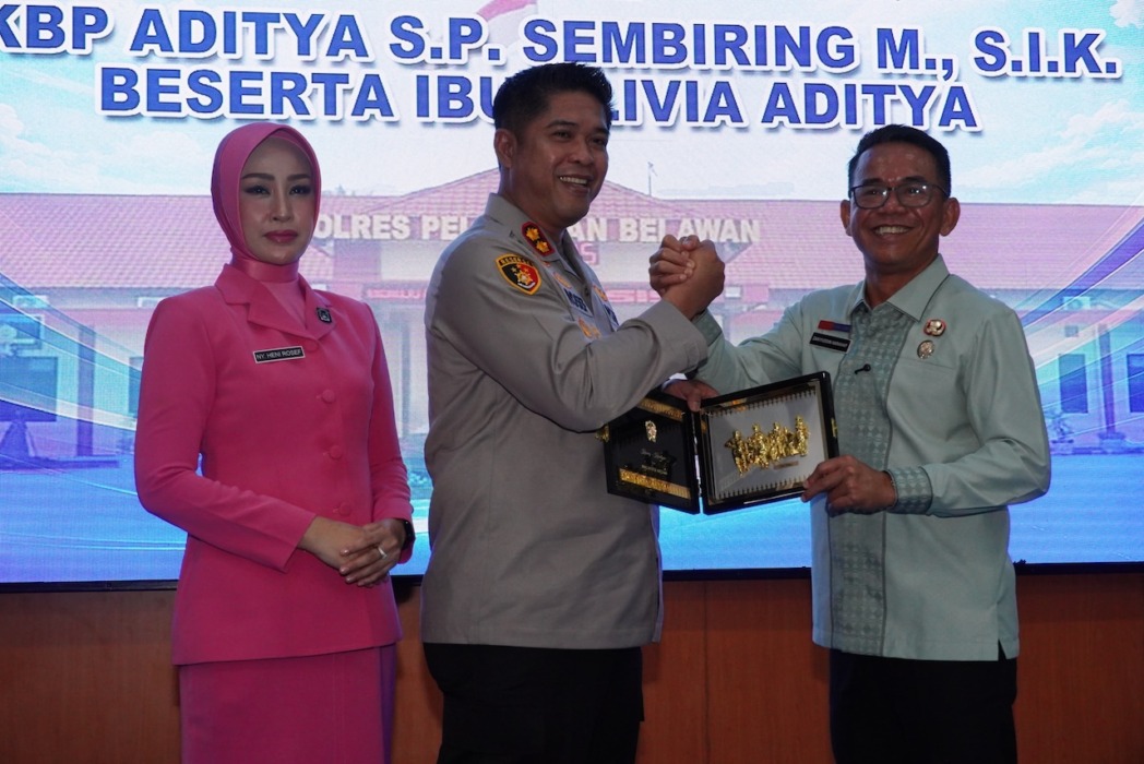 Wakil Wali Kota Medan H Zakiyuddin Harahap bersama Kapolres Belawan.