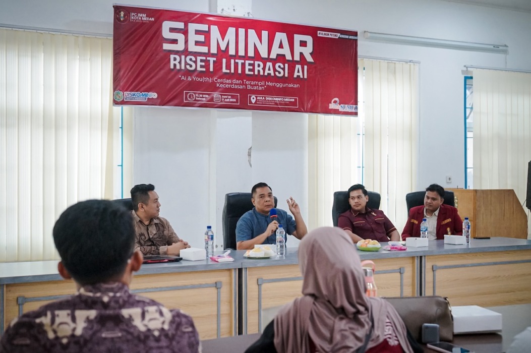 Seminar Literasi AI