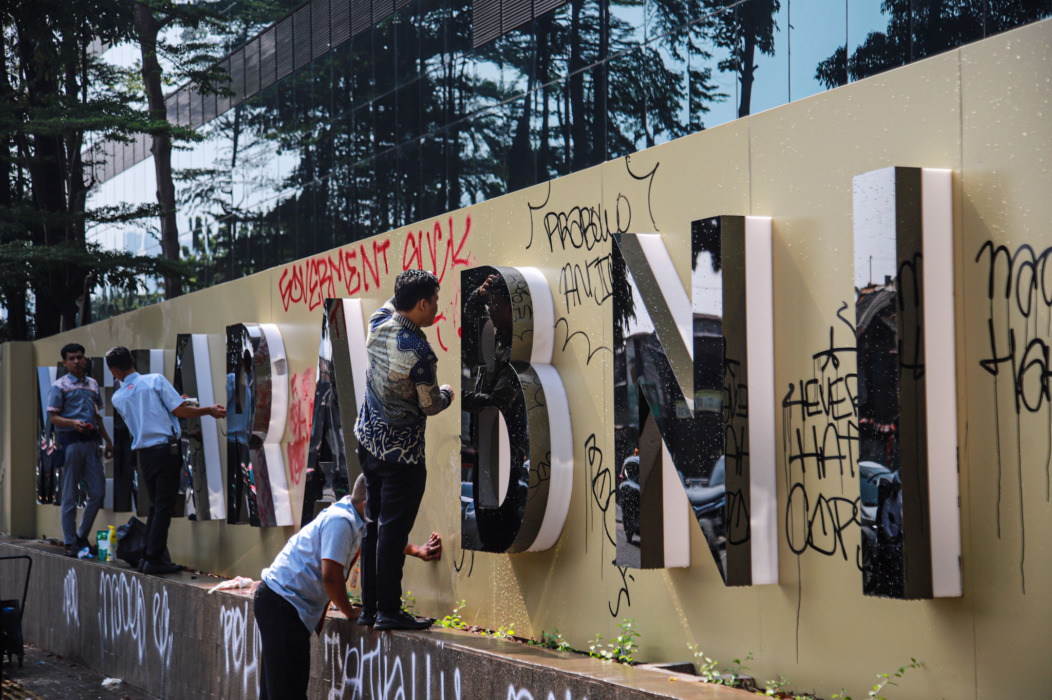 Demo RUU Perampasan Aset Berujung Ricuh, Satu Warga Tewas, 322 Perusuh Diamankan, 45 Jadi Tersangka