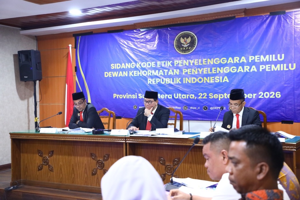 SIDANG: DKPP menggelar sidang pemeriksaan dugaan pelanggaran Kode Etik Penyelenggara Pemilu (KEPP) di Universitas Muhammadiyah Sumatera Utara, Kota Medan, Rabu (23/9/2026).(Humas DKPP)