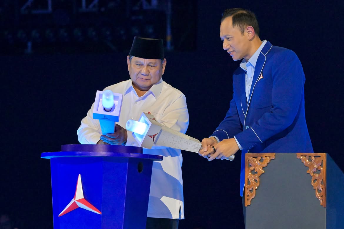 Di Hadapan Prabowo, AHY Tegaskan Demokrat Terus Bekerja dan Jadi Bagian dari Solusi