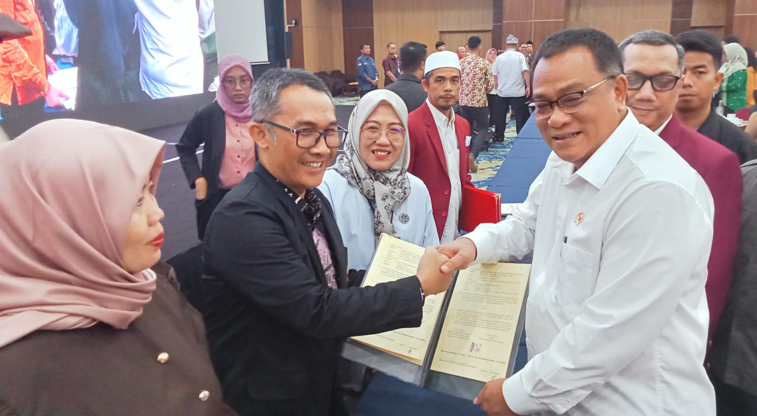 MoU Ekosistem Syariah: USM Indonesia Dukung Gerakan Tobat Ekologis