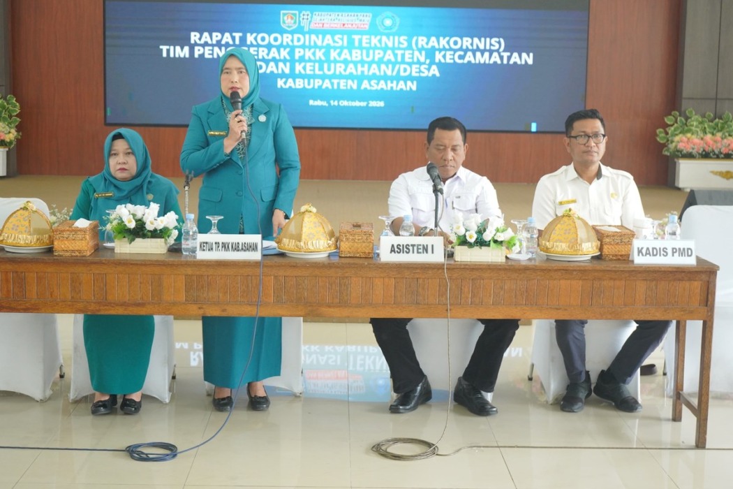 TP PKK Kabupaten Asahan menggelar Rakornis TP PKK kabupaten, kecamatan, dan kelurahan/desa se-Kabupaten Asahan di Pendopo Rumah Dinas Bupati Asahan, Rabu (14/10).