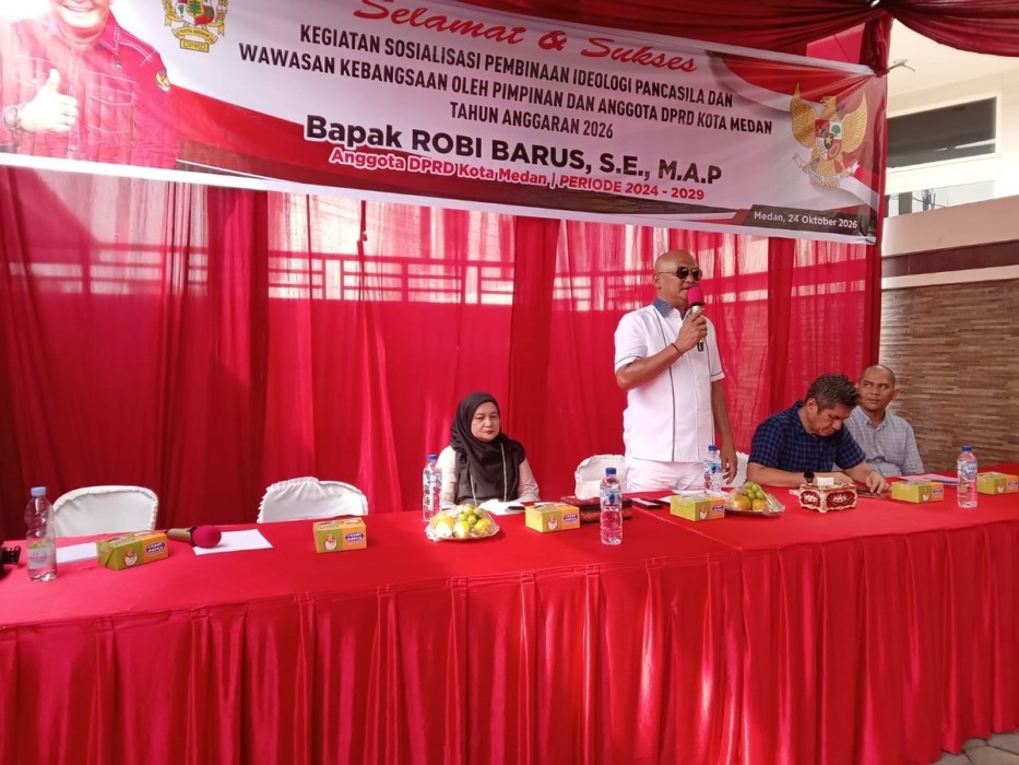 Ketua Fraksi PDI-P DPRD Kota Medan, Robi Barus menggelar kegiatan Pembinaan Ideologi Pancasila dan Wawasan Kebangsaan di Kelurahan Kesawan, Kecamatan Medan Barat, Sabtu (24/10/2026) sore.