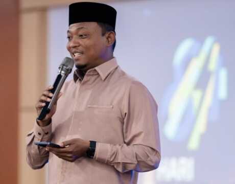 Ustad Hasbi Almawardi.
