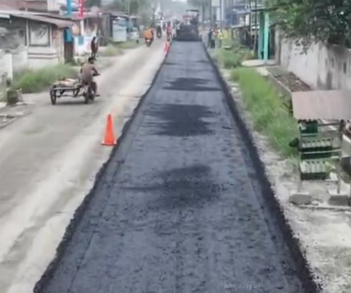 Pemerintah Provinsi Sumatera Utara (Pemprovsu) mulai melakukan pengaspalan pada ruas jalan Tanah Abang-Galang-Batas Serdangbedagai (Sergai) di Kabupaten Deli Serdang.(Dok : BMBKCK Sumut).