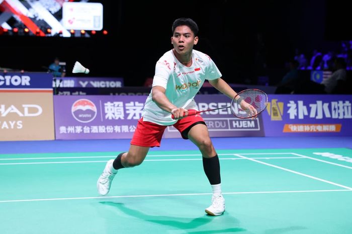 Tunggal putra junior Indonesia Fathurachman.
