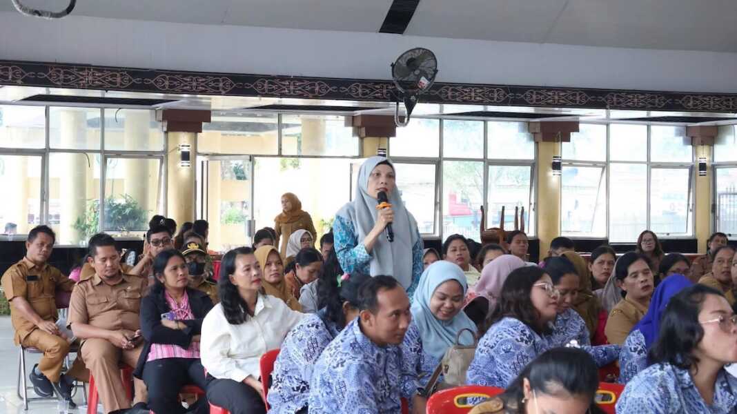 Pemkab Dairi dan Bank Sumut gelar sosilisasi penerapan KKPD, Selasa (6/10).